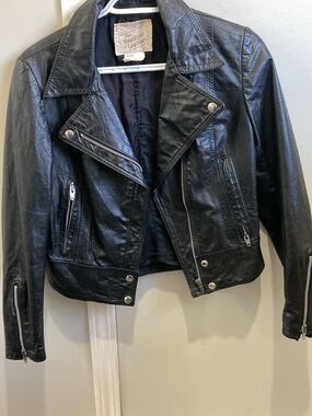 Women's Black Leather Moto Jacket